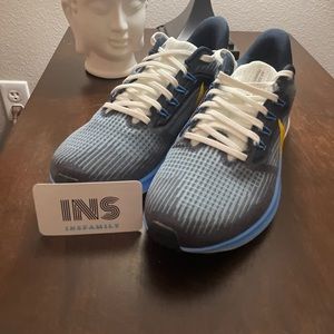 Nike Pegasus 39 prm university blue